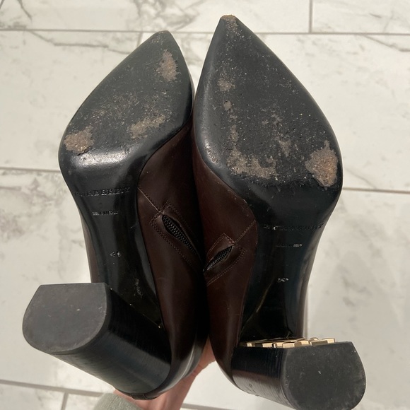 Burberry "Bamburgh" brown leather ankle booties - Picture 5 of 13